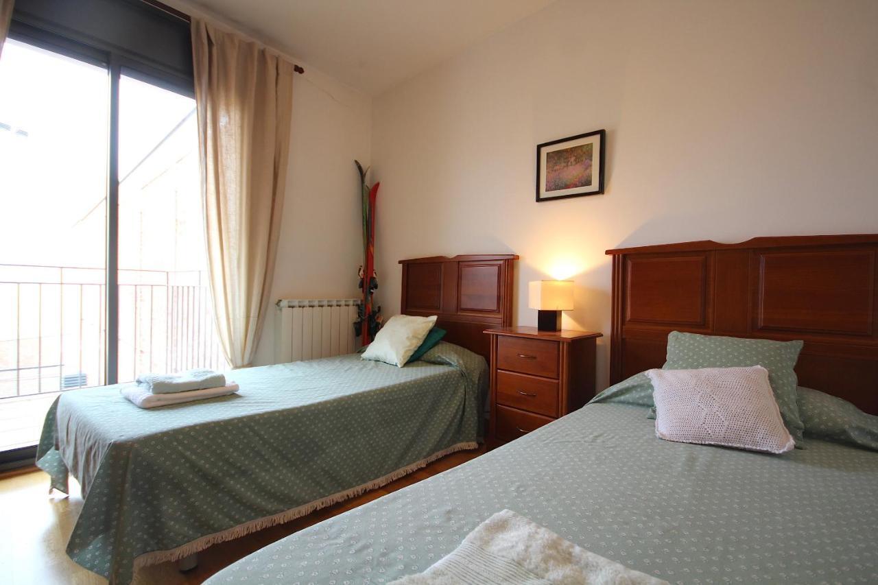 Ca L'Anna - Holiday Apartment Tremp Bilik gambar